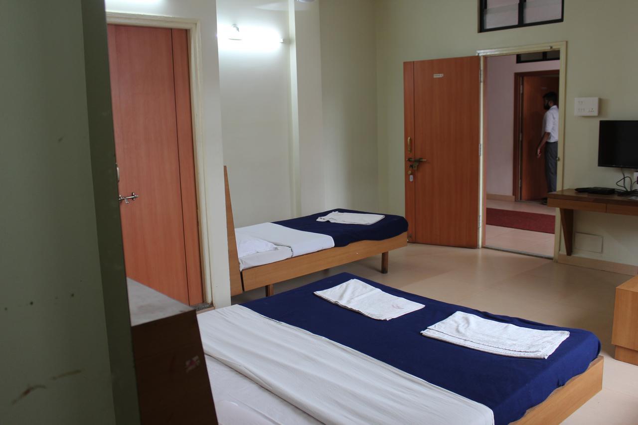 Hotel Suvarn Mandir Belagávi Exteriér fotografie